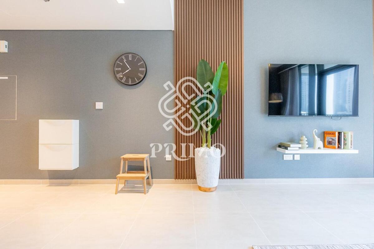 Bright & Stylish 2-bedroom At Creek Edge Tower 2