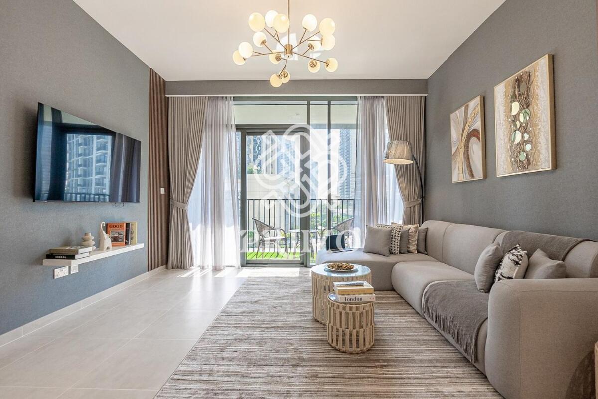 Sleek And Stylish 2-bedroom In Creek Edge Tower 2 Dubai